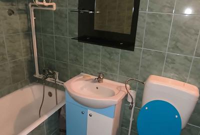 Apartament cu 3 camere decomandat în Central - 3