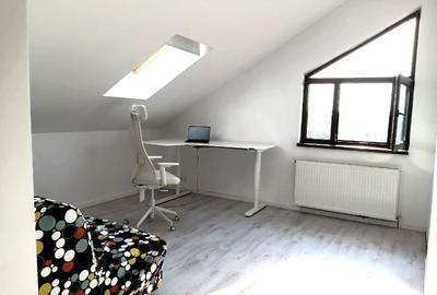 Apartament cu 4 camere decomandat în Sisești - 4