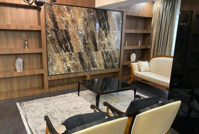 Apartament cu 4 camere decomandat în Herăstrău
