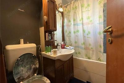 Titan- statuie Salajan,3 camere ,decomandat ,etaj 8. - 3