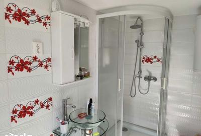 Casă cu 4 camere cu Teren 140 Mp în Central - 4