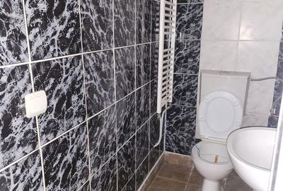 Casă cu 4 camere cu Teren 176 Mp în Central - 5