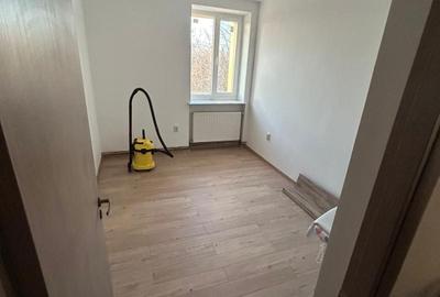 Apartament cu 3 camere decomandat în Central - 10