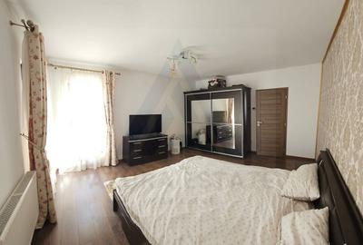 Apartament cu 3 camere decomandat, mobilat în Șelimbăr