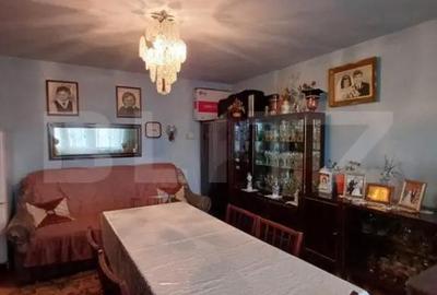 Apartament cu 3 camere decomandat în Turda - 3