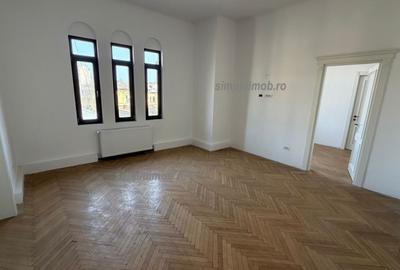 Apartament cu 4 camere decomandat în P-ța Unirii - 3