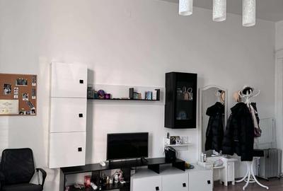 Garsonieră decomandată, mobilată în Medicină - 1