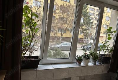 Apartament cu 2 camere decomandat în Ozana