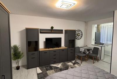 Titan chiar langa metrou, GARSONIERA LUX, PRIMA INCHIRIERE, bloc mixt - 8