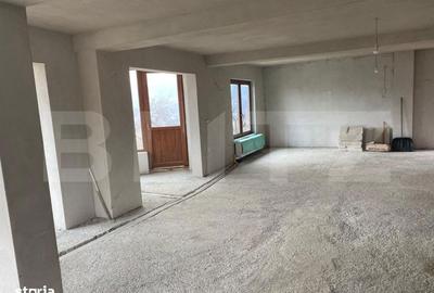 Casă cu 5 camere cu Teren 7100 Mp în Salva - 10