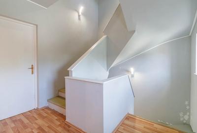 Vila în complexul Azur-Pipera,curte 100mp,loc de parcare,COMISION0 - 19