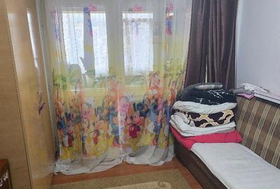 Apartament cu 3 camere decomandat în Central - 2