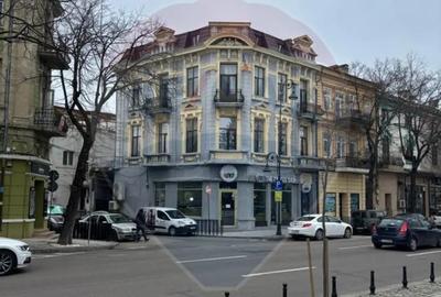 Casă cu 13 camere cu Teren 160 Mp în Tomis I