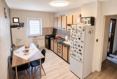 Apartament cu 3 camere decomandat, mobilat în Grigorescu - 1