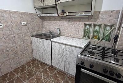 Apartament cu 3 camere decomandat în Obcini - 2