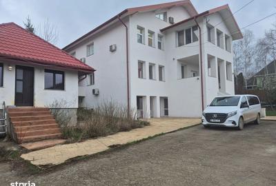 Casă cu 4 camere cu Teren 700 Mp în Bucium - 1