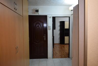 Apartament cu 3 camere semidecomandat în Giulești - 3
