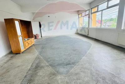 Spațiu comercial, de 150 mp, în Giulești