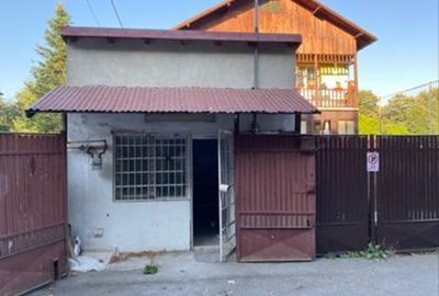 Spațiu comercial, de 23 mp, în Central - 1