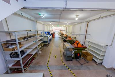 HALA  VANZARE de 1,100mp in Baia Mare- LOCATIE RENOVATA - 24