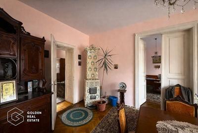 Casă cu 12 camere cu Canalizare în P-ța Maria - 5