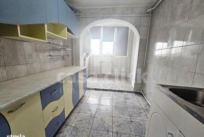 Apartament cu 3 camere în Micro 16 - 4