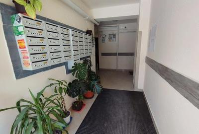 Apartament cu 3 camere decomandat în Roșu - 8