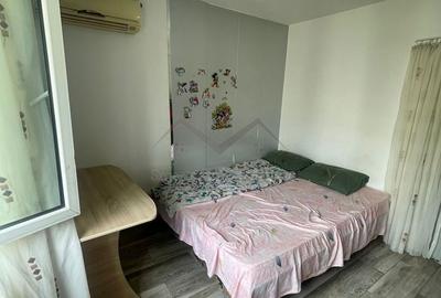 Garsonieră în Nicolina