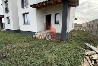 Duplex despartit | 4 camere | Asfalt si toate utilitatile | Zona excelenta - 2