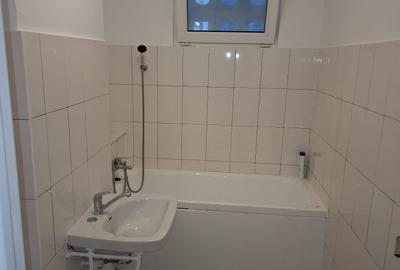 Apartament cu 2 camere semidecomandat în Gemenii - 13