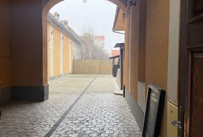 Spațiu comercial, de 158 mp, în Central - 2