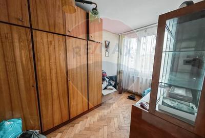 Apartament cu 4 camere de vanzare in zona Bd. Cosbuc - 9