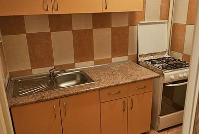 Titan, policlinica Titan in bloc D1 - 8