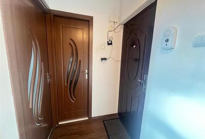 Garsoniera decomandata cu balcon zona Vasile Aaron - 15