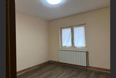 Apartament 3 camere, decomandat - Str. 22 Decembrie 1989 - 3