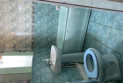 Apartament de vanzare - 3