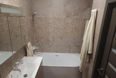 Apartament 3 camere lux Bulevard etaj 1 - 2