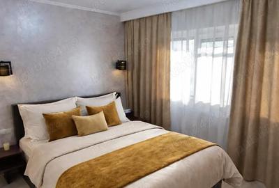 Apartament cu 3 camere decomandat în Obor