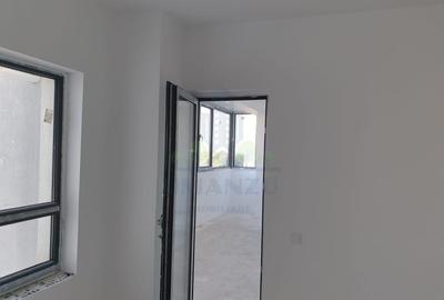 Apartament cu 2 camere decomandat în Central - 1