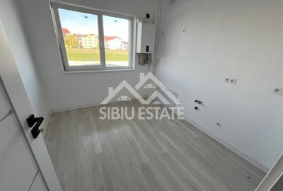 Apartament 3 camere , Selimbar , Mutare imediata!