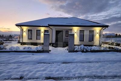 Casă cu 3 camere cu Teren 540 Mp în Salcea - 6