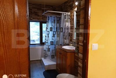 Spațiu comercial, de 190 mp, în Central - 3