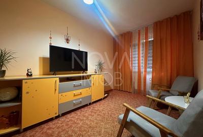 Apartament 3 camere, decomandat - Str. Semaforului - 8