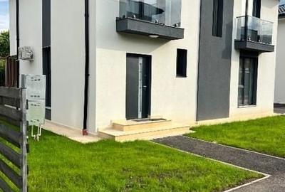 Casă cu 5 camere cu Teren 300 Mp în Central - 2