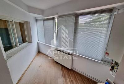 Apartament cu 2 camere decomandat în P-ța Unirii - 3