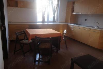 Inchiriez apartament Floresti - 2
