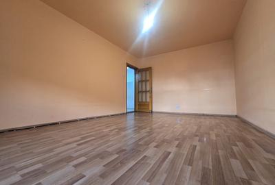 Apartament cu 2 camere decomandat în Calarași 4 - 2
