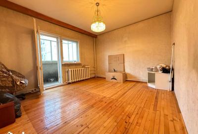 Apartament cu 3 camere în 13 Septembrie - 2