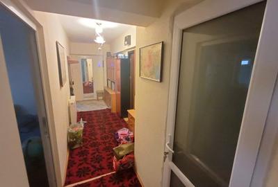 Vanzare 2 camere-Imobiliare MAXICONFORT - 4