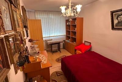 Vand 2 apartamente situate în aceiași scară de bloc. - 7
